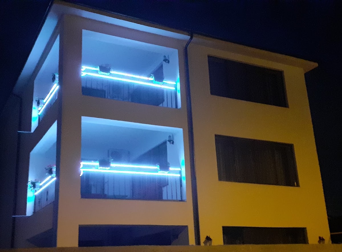 Sunshine Apartments